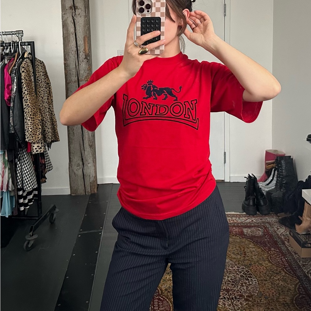 Vintage Red London Graphic T-Shirt
